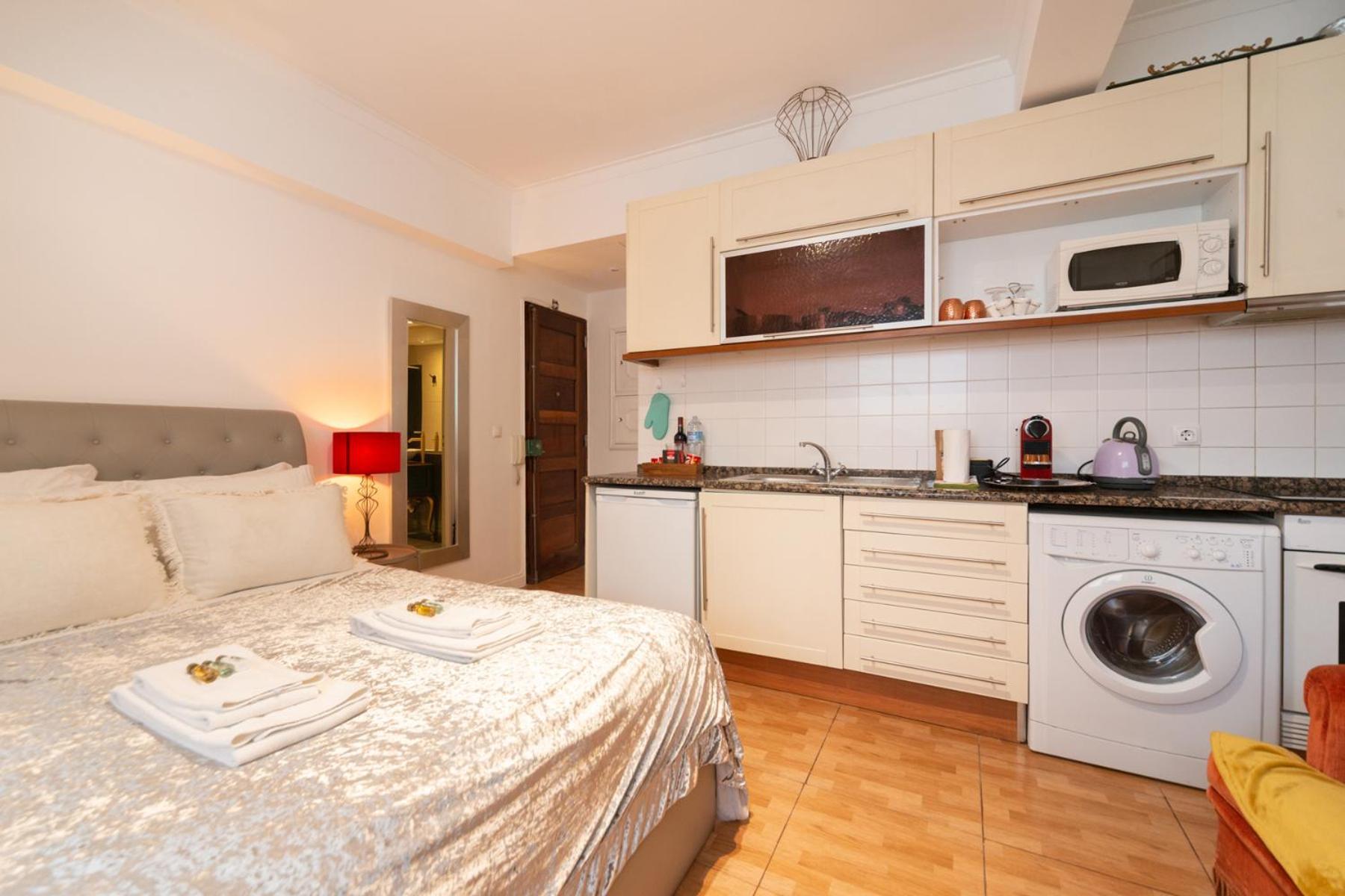 Apartament In Principe Real Lisbona Esterno foto