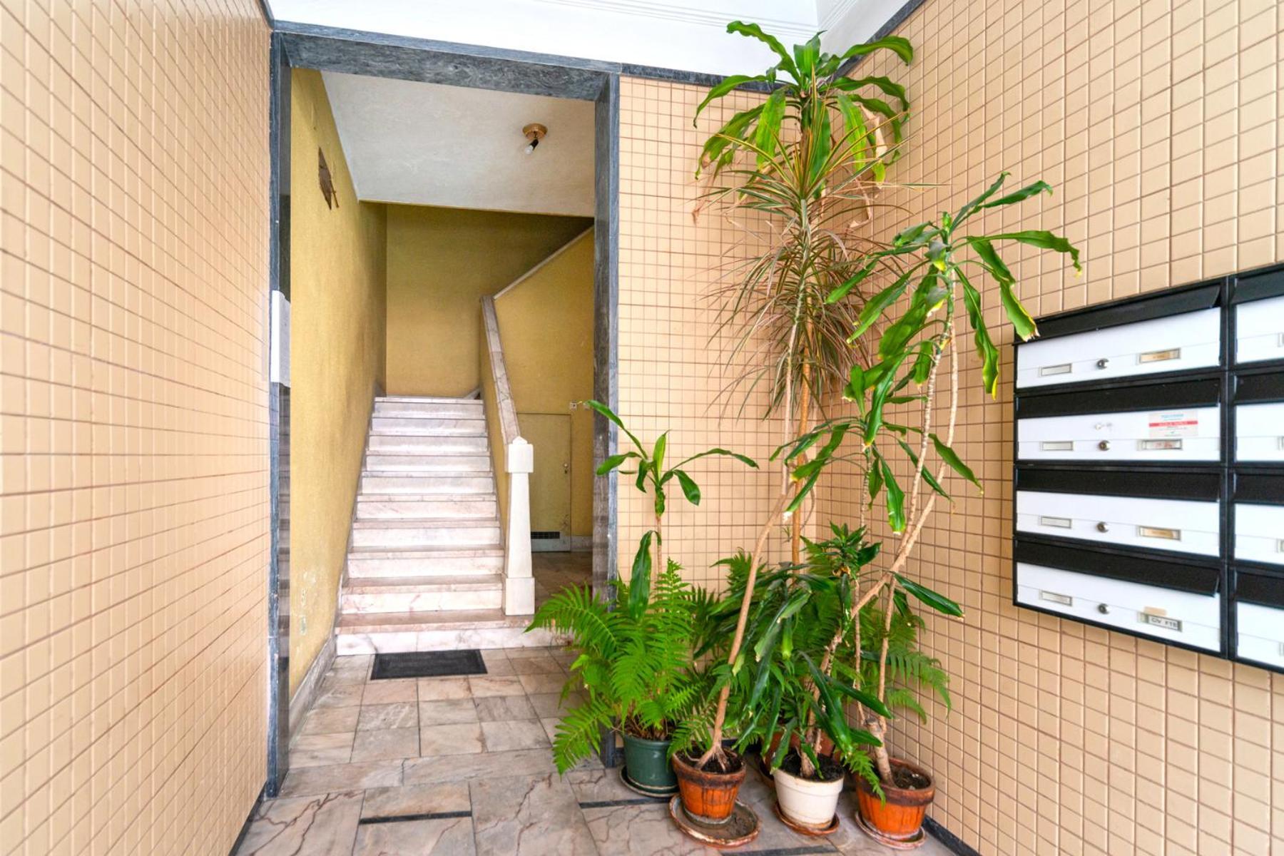 Apartament In Principe Real Lisbona Esterno foto